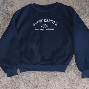 shein crewneck sweater, never worn.